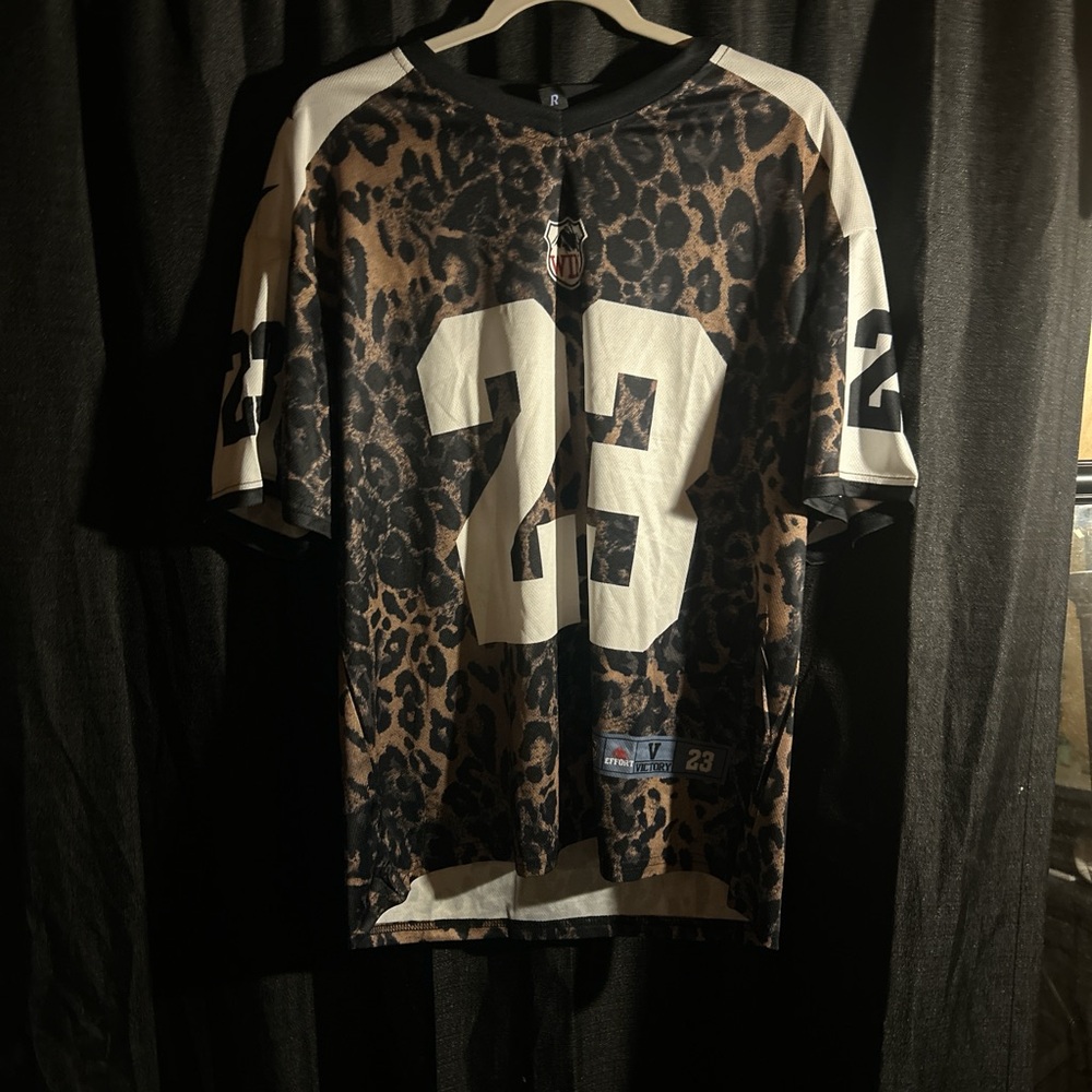 SHEIN Black and Brown Leopard Print Jersey
